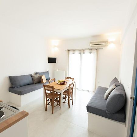 Muses Apartments Айя-Анна Экстерьер фото