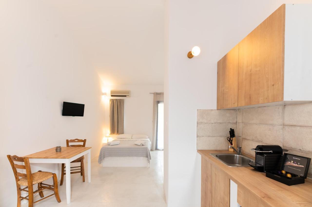 Muses Apartments Айя-Анна Экстерьер фото